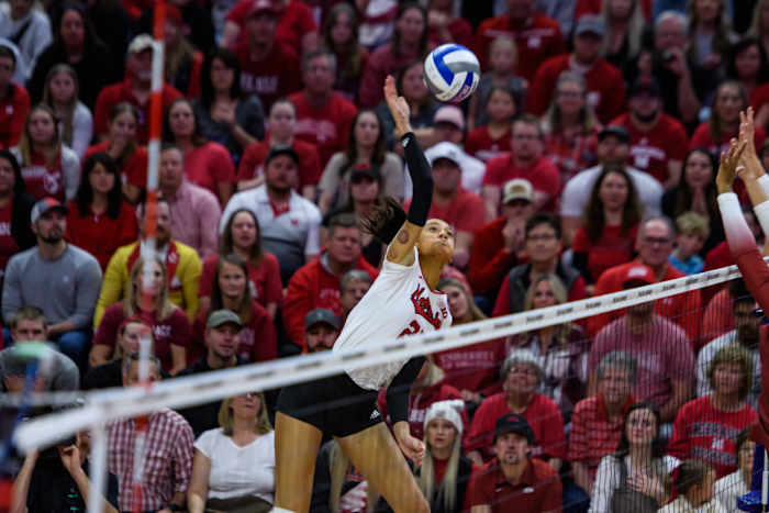 09_Harper Murray_VB vs Arkansas Regional Final 1209